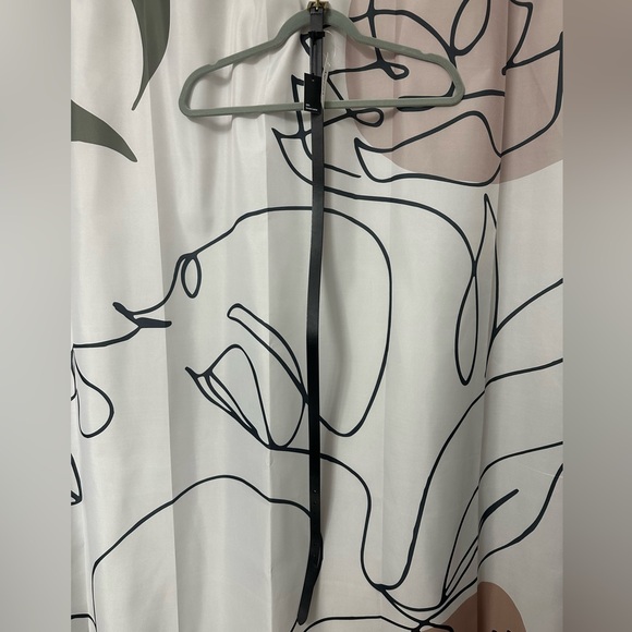 BNWT Auxiliary Skinny Belt - Picture 2 of 3